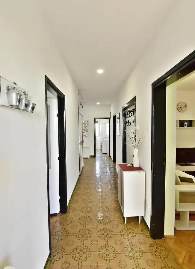 Apartments With A Parking Space Umag - 20421 Chorwacja