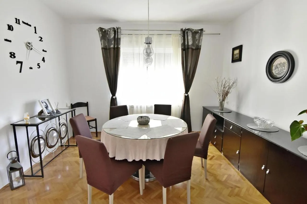 Apartments With A Parking Space Umag - 20421 Croatia