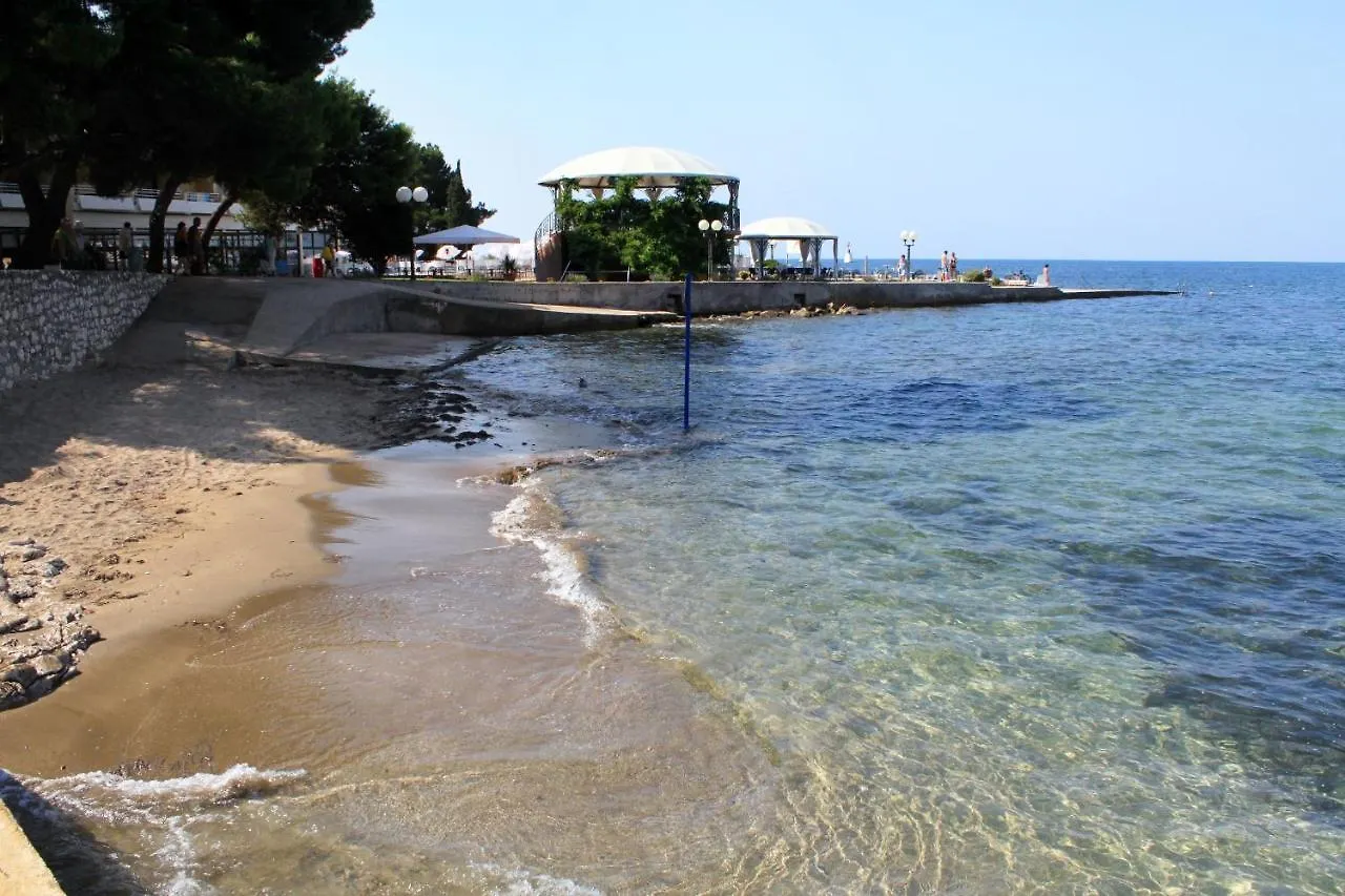 Apartments With A Parking Space Umag - 20421